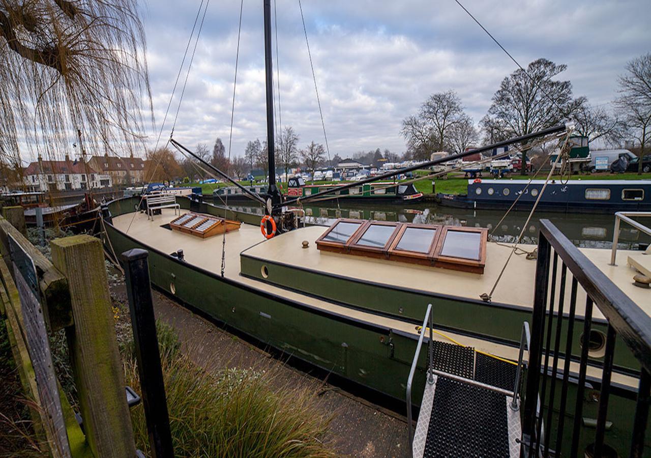 Hotel Barge Waternimf Ely Εξωτερικό φωτογραφία