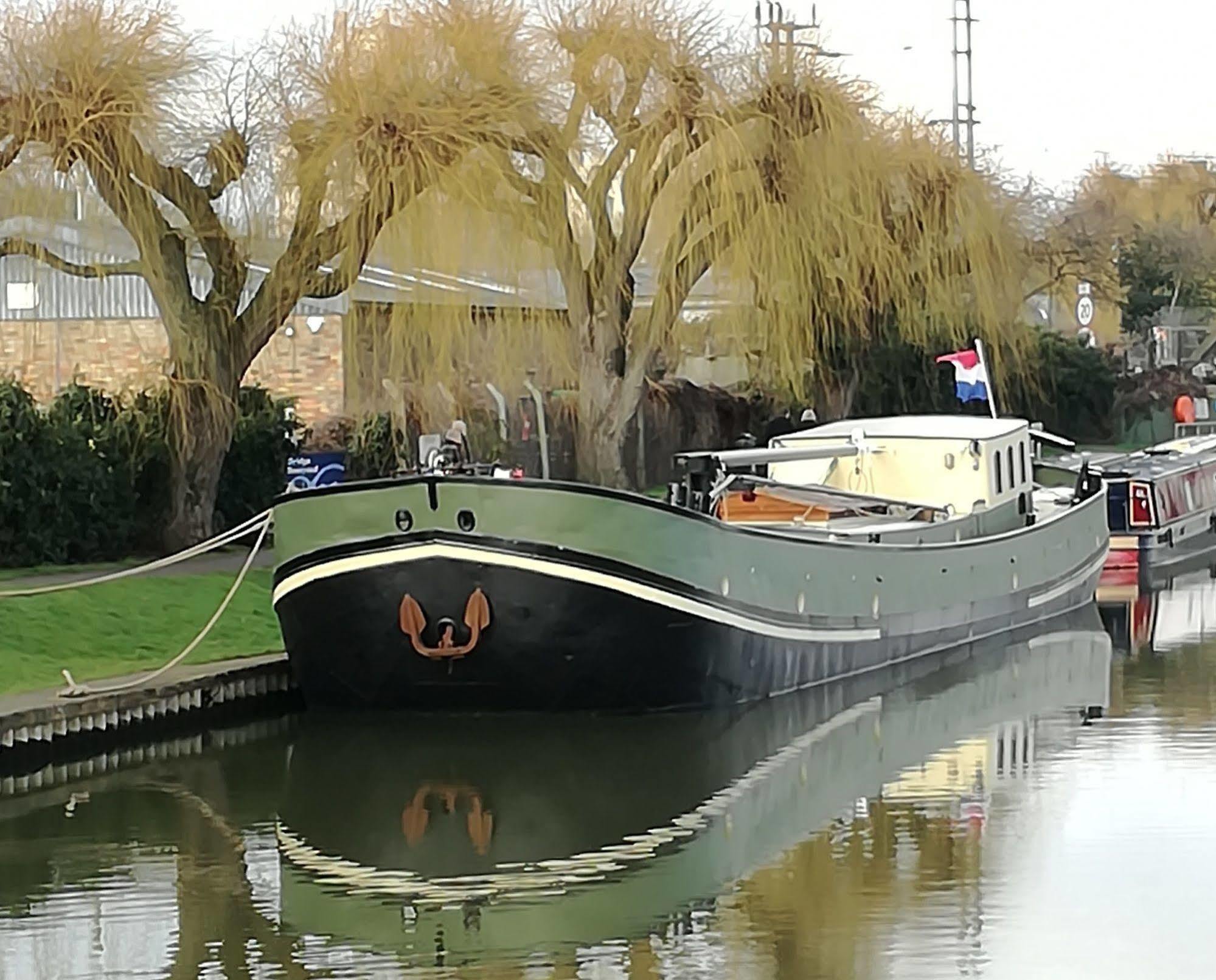 Hotel Barge Waternimf Ely Εξωτερικό φωτογραφία