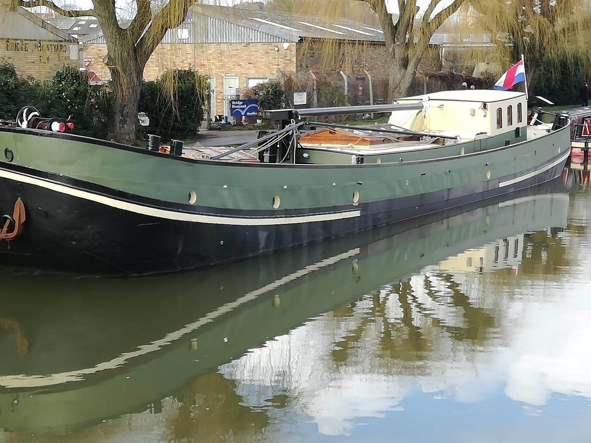 Hotel Barge Waternimf Ely Εξωτερικό φωτογραφία